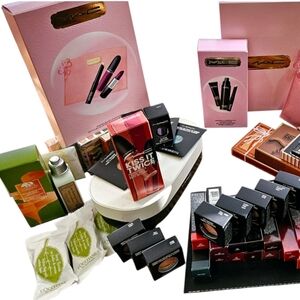 3+ item Makeup *mystery* MAC Too Faced BOBBI BROWN Clinique Estee Lauder